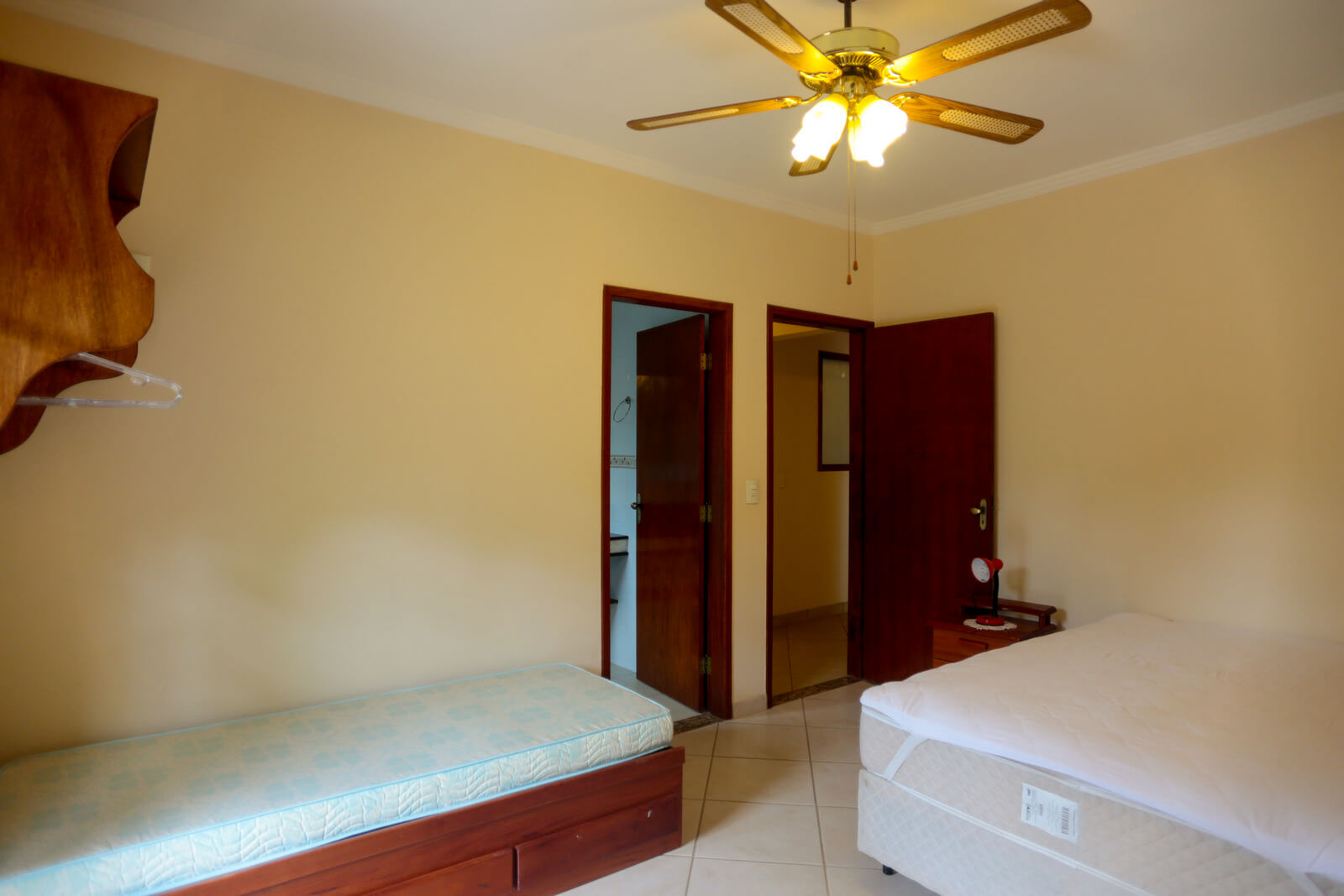 Quarto Chácara Martinez